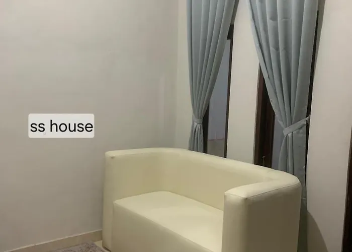 Ss House بيت للعطل Selemadeg